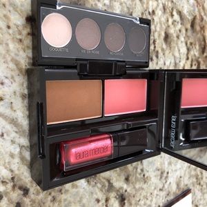 Laura mercier Daring by Day palette